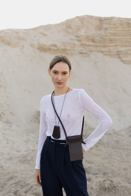 Ключниця шкіряна у кольорі темний шоколад