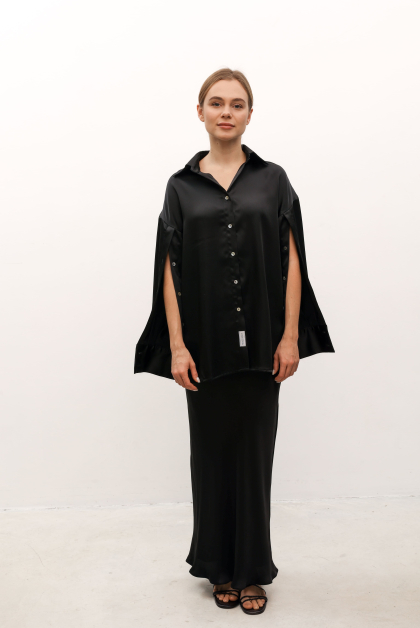 Спідниця атласна максі у чорному кольорі